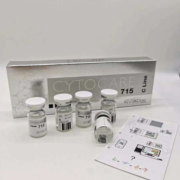 The French CytoCare series of kinetic elements are more focused on facial injection, anti-oxidation, lifting and firming than Filorga. There are corresponding models for different age groups. 502 is suitable for those under 35 years old, 516 is suitable for those aged 35-45 years old, and 532 is suitable for those aged 45-60 years old. 502/516/532 only differ in hyaluronic acid concentration, but all contain the exclusive patented CT50, known as the "king of liquid facelift".