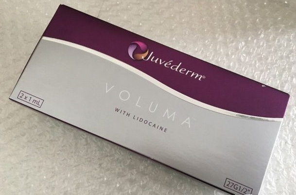 HYLACROSS technology refers to the use of high-concentration hyaluronic acid in a highly cross-linked process to produce a homogeneous, particle-free gel that has a highly cohesive three-dimensional structure.