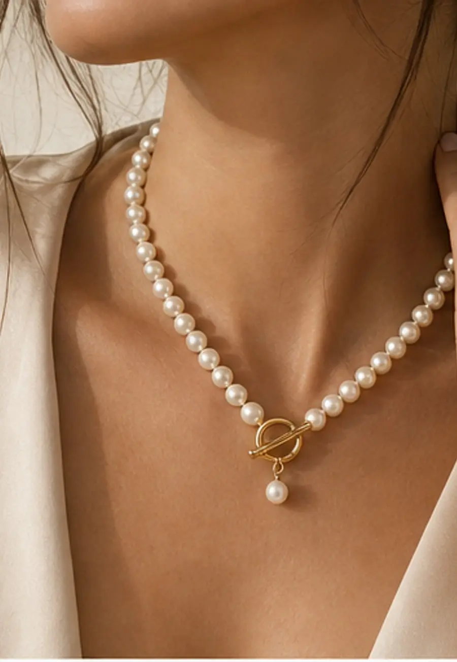 Minimalist Gold Earring